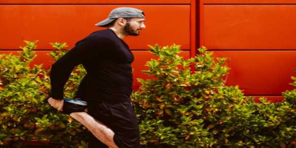 Performance-Oriented Shorts for Men's Active Lifestyles