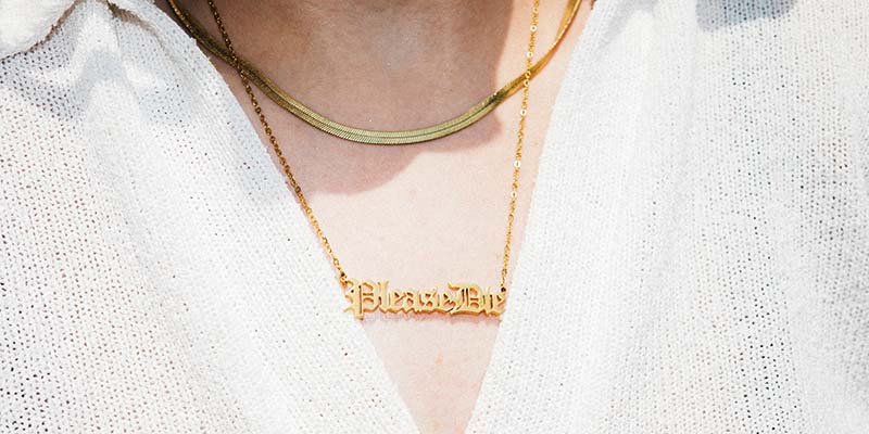 Caring for Gold-Plated Jewelry: Essential Dos and Don'ts for Lasting Shine